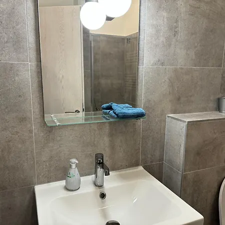Apartament Suzannah By The Danube *